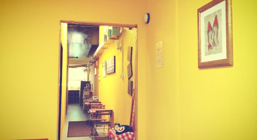 Hostel Alldays @ Paya Lebar